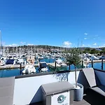 Holiday home Floating Sea House Marina Pearl